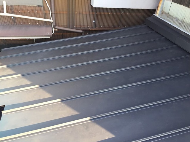 立平工法で屋根の増設